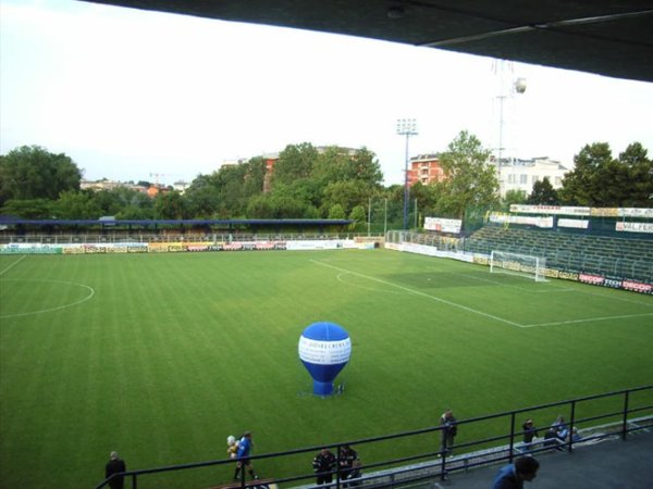 stadium-image